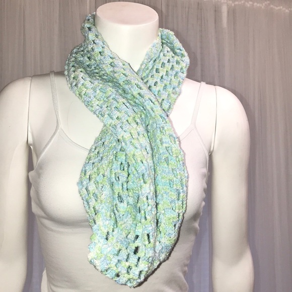 New Hand made Knit Scarfs - Picture 3 of 6